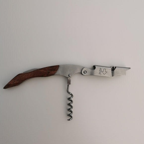 Stainless steel wine corkscrew with wood handle - Picture 3 of 4